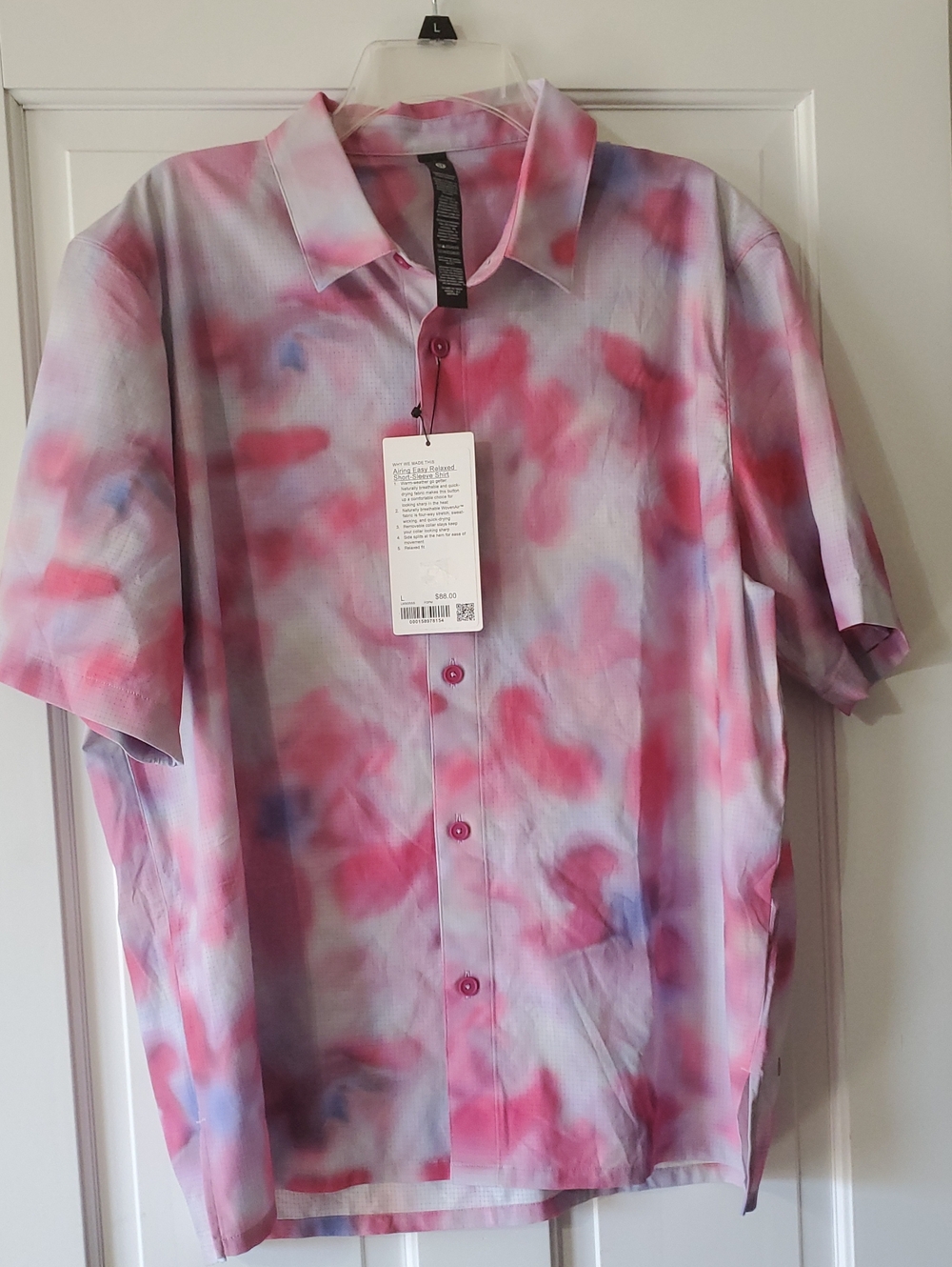 NWT lululemon Airing Easy Men's Relaxed Short Sleeve Shirt Mens L PInk Multi